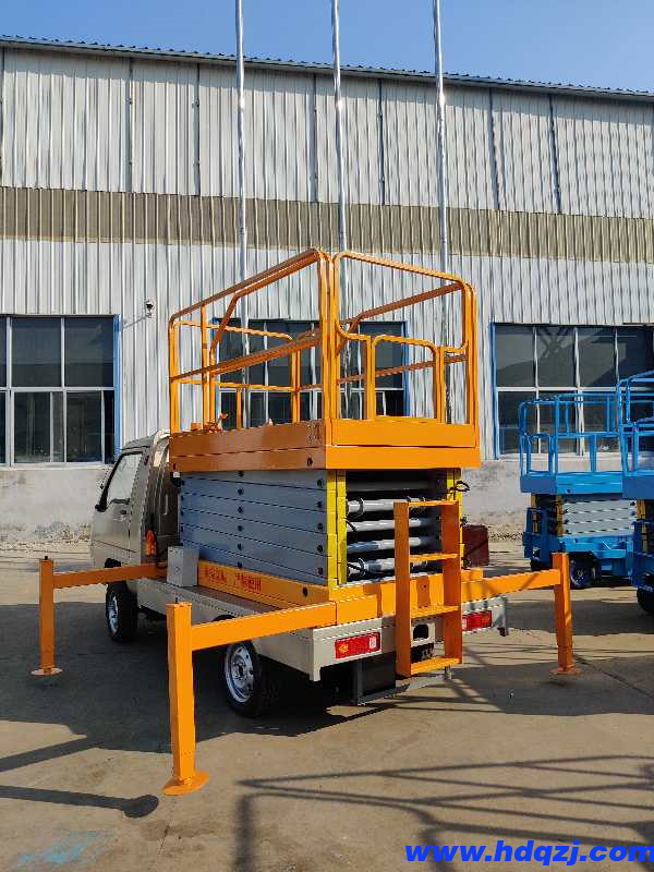 電動(dòng)車(chē)載式高空作業(yè)平臺(tái) 電動(dòng)車(chē)載式高空作業(yè)平臺(tái)